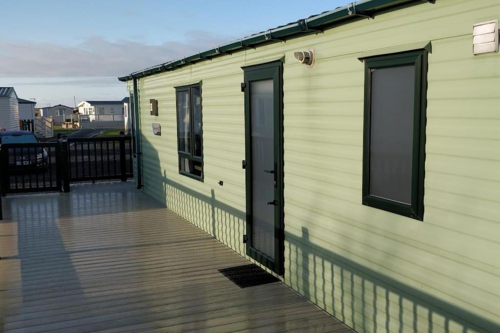 Lagooncombe Modern And Cosy Holiday Home Haverigg Exteriör bild